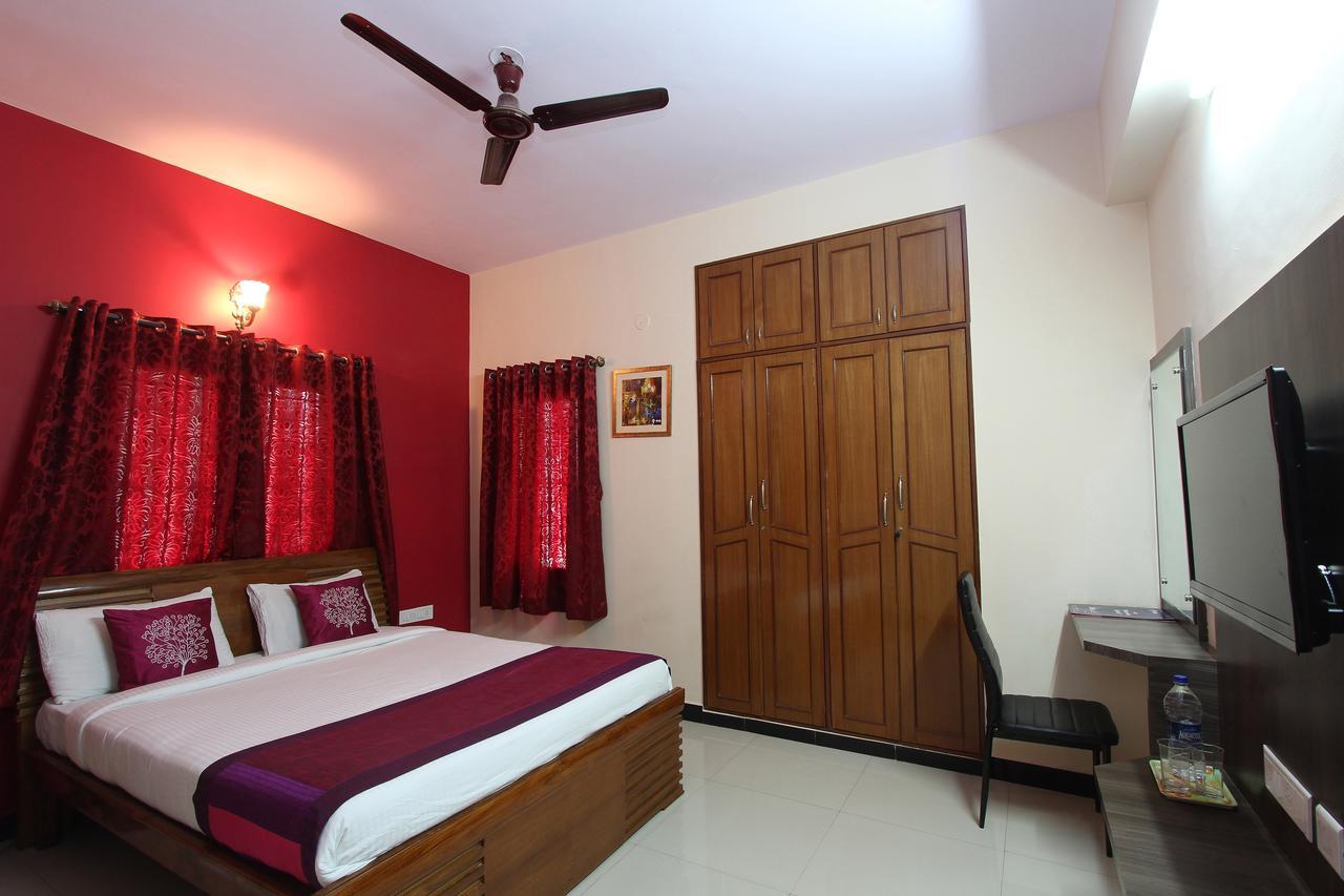 Oyo 2916 Apartment Queens Castle Bangalore Exterior foto